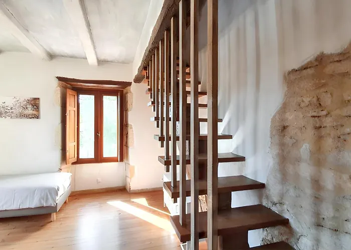 Maison De Charme A Avec Piscine Partagee *